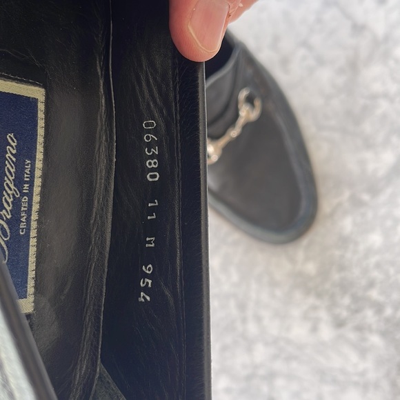 Beautiful Cole Haan ‘Bragano’ collection bit loafers in black with rubber sole. - Picture 5 of 8